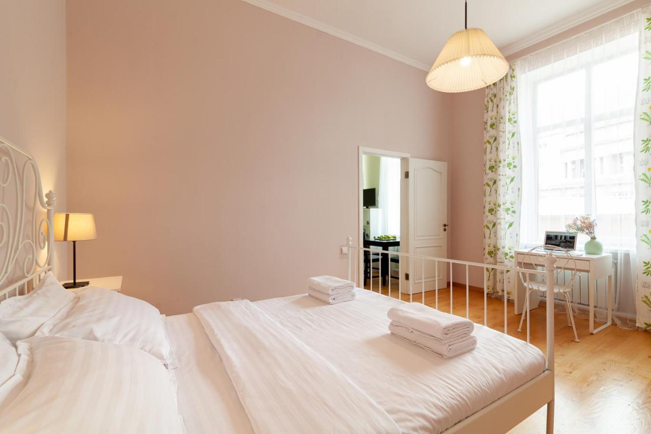 Avangard Kopernyka Apartment Lviv Bagian luar foto